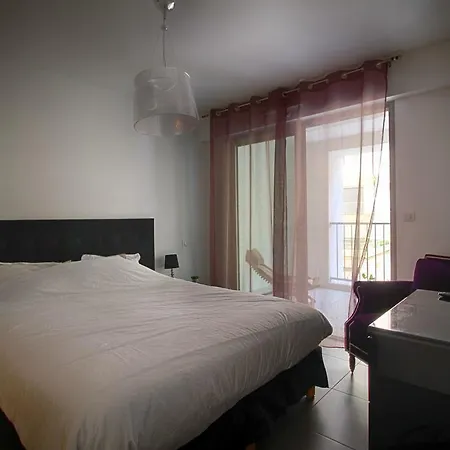 L'albert 1er Apartment